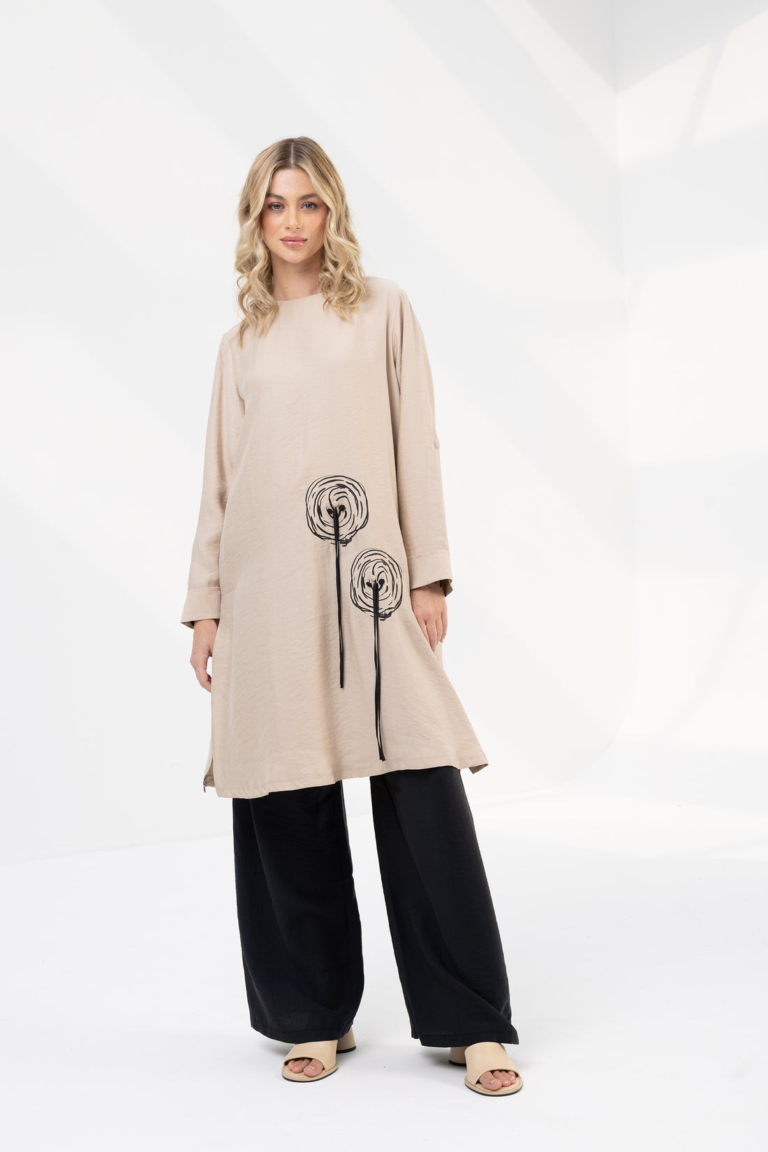 Set Ladies  -  42879